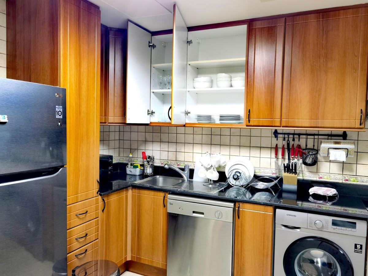 Serenity 3Br Palm View In Marina Apartment Дубай Екстериор снимка